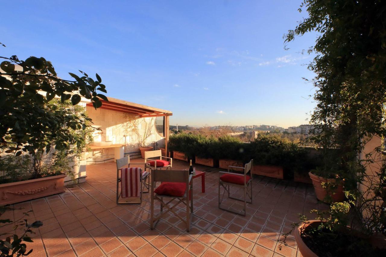 Beautiful Loft In Ponte Milvio With Terrace Apartman Róma Kültér fotó