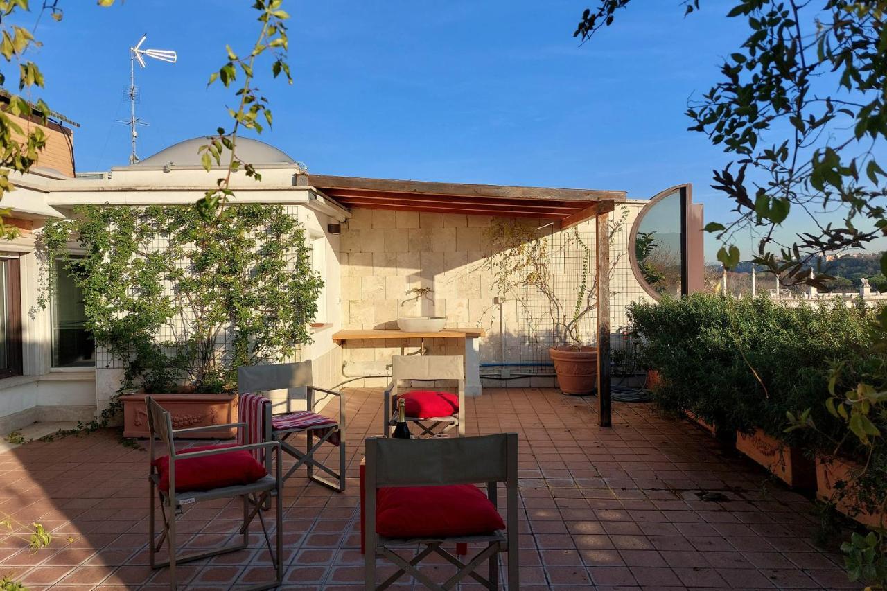 Beautiful Loft In Ponte Milvio With Terrace Apartman Róma Kültér fotó