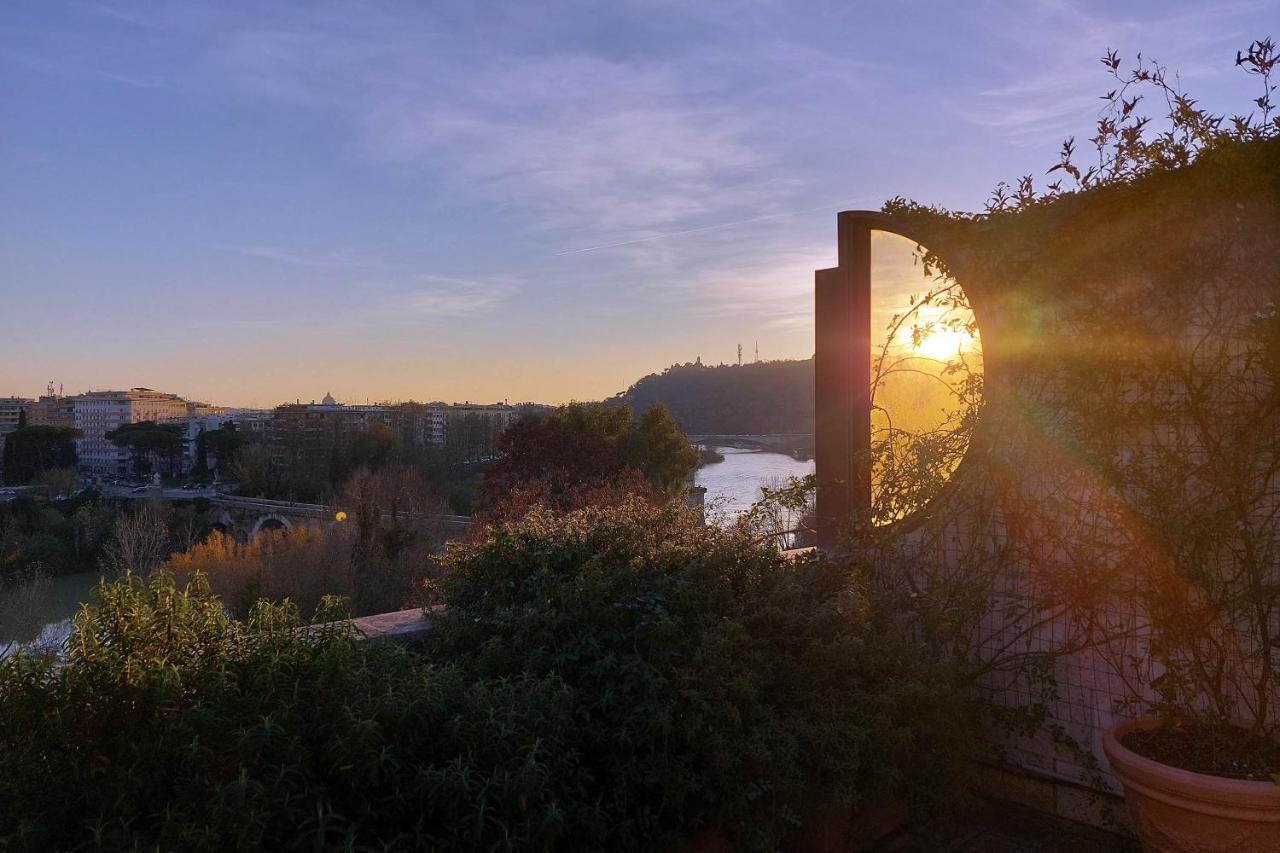 Beautiful Loft In Ponte Milvio With Terrace Apartman Róma Kültér fotó