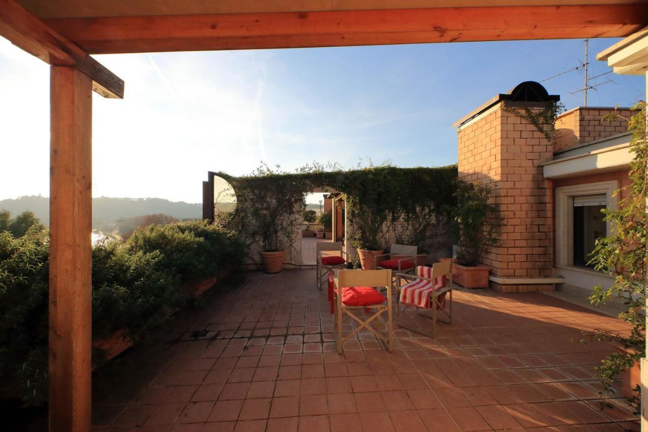 Beautiful Loft In Ponte Milvio With Terrace Apartman Róma Kültér fotó